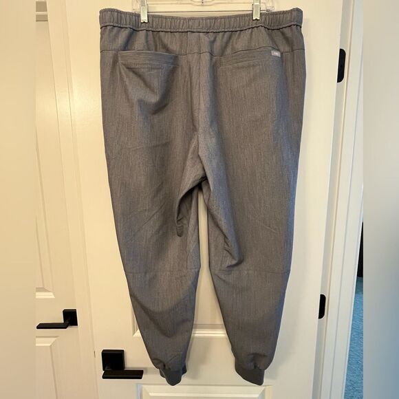 NWT FIGS Tansen Jogger Scrub Pants Graphite Men’s Size XXL Short - Picture 8 of 14